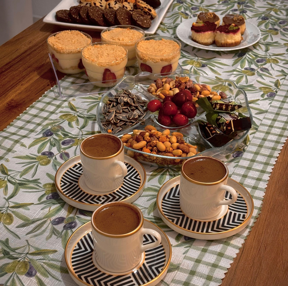 coffee-party ideas-an image with three coffee cups and snacks